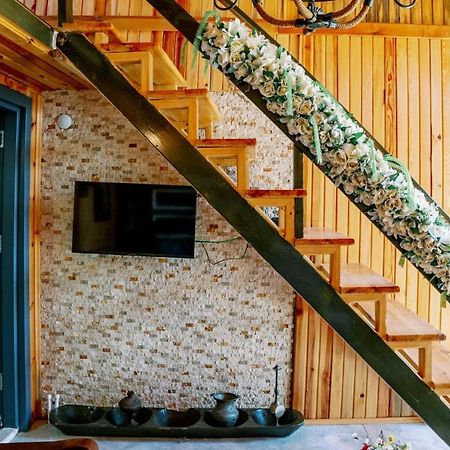 Serender Bungalov Bed & Breakfast Foca Exterior photo